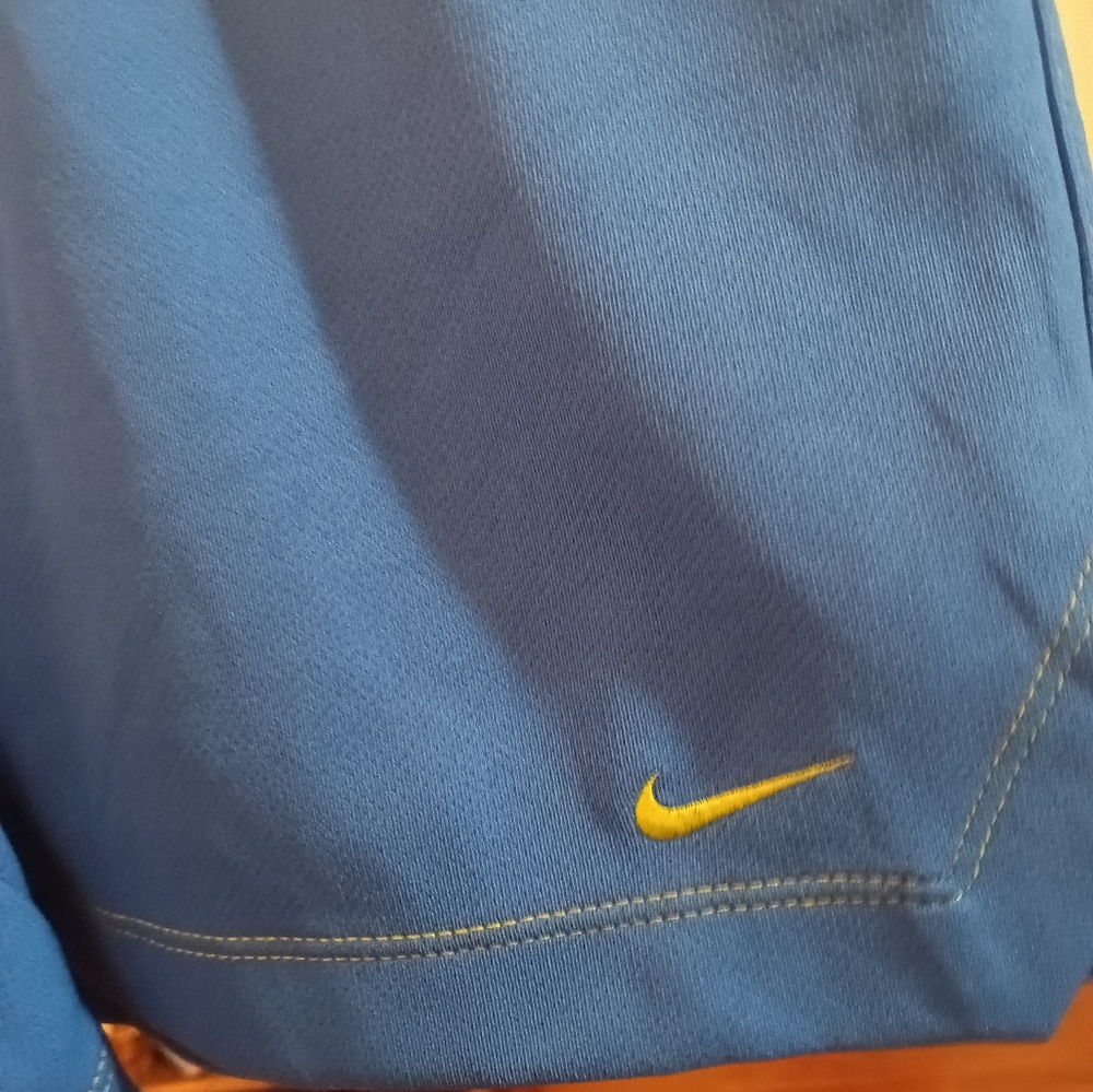 Nike shorts - Picture 2 of 4